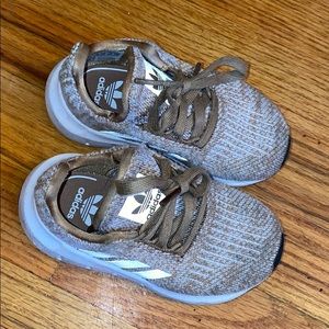 ADIDAS TODDLER SNEAKER